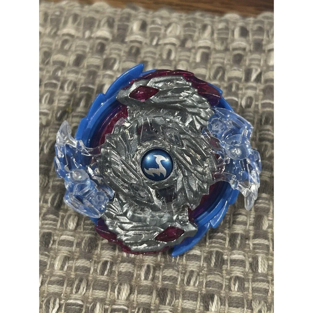 Beyblade Lot And 2 Launchers 2 Rip Cords 4 Blades Stickers Blue Tray Takara Tony